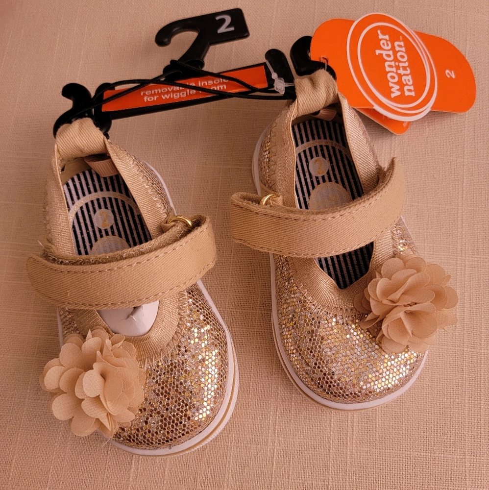 🆕 Gold Sparkle Slide On Girls Shoes